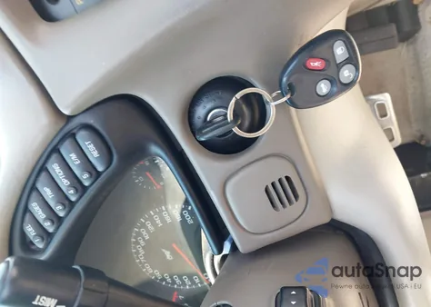 2003 Chevrolet Corvette из США, поврежденный, VIN 1G1YY32G735122491